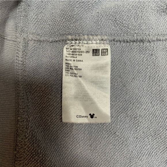 Uniqlo x Disney Mickey Mouse Crew Neck - Picture 5 of 5